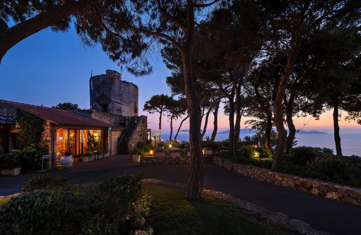 esterni-argentario-boutique-hotel-torre-di-cala-piccola